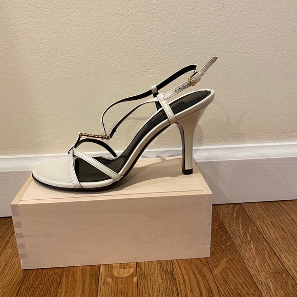 Dolce & Gabbana white straps heels - Picture 14 of 16